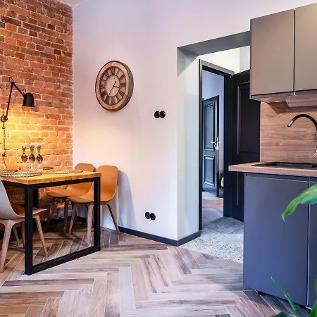 Apartament Stacja Huta