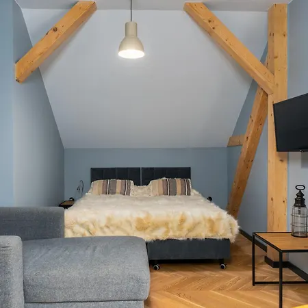 Stacja Huta Apartament Szklarska Poręba