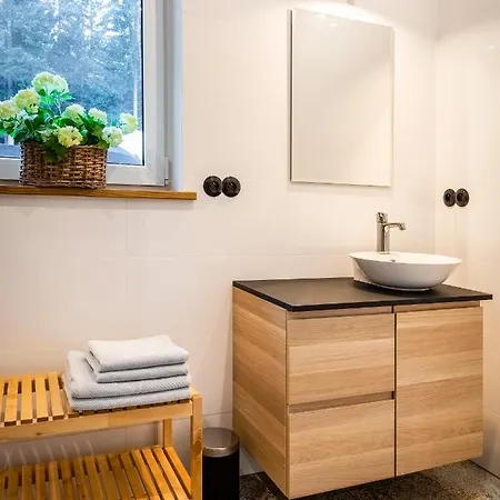 아파트 Stacja Huta *